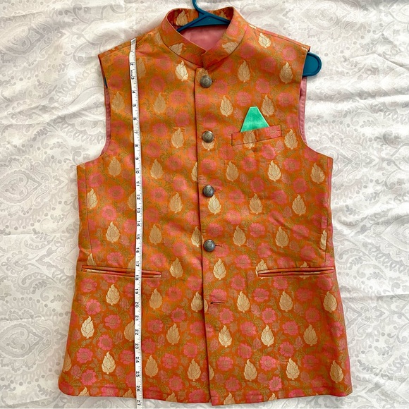 Men’s Salmon color Waistcoat Nehru Jacket ( with green pocket square free) - Picture 4 of 7